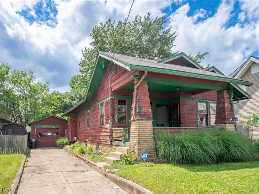 1131 Broad Avenue NW, Canton, OH 44708 Photo 1