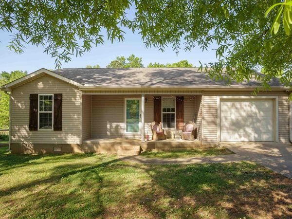 247 Osborn Hill Rd, Tuscumbia, AL 35674