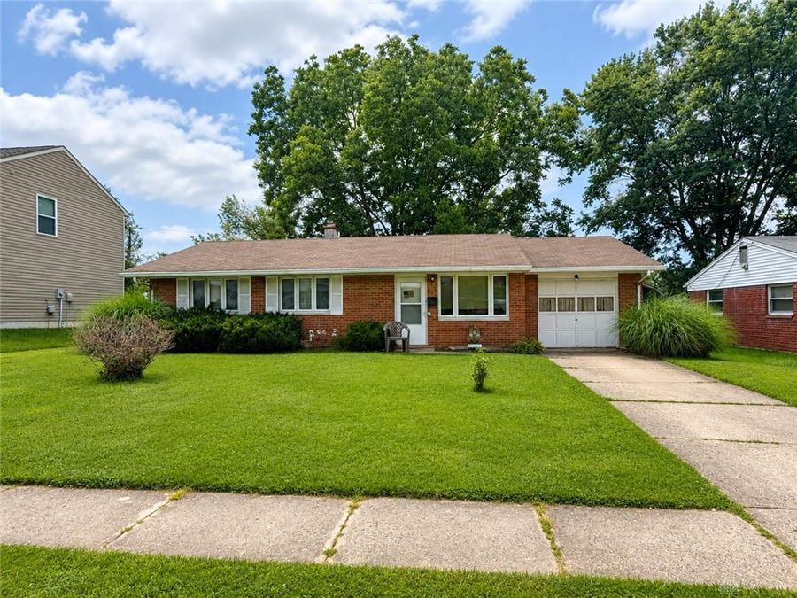 517 Rockford Drive, Hamilton, OH 45013 Photo 1