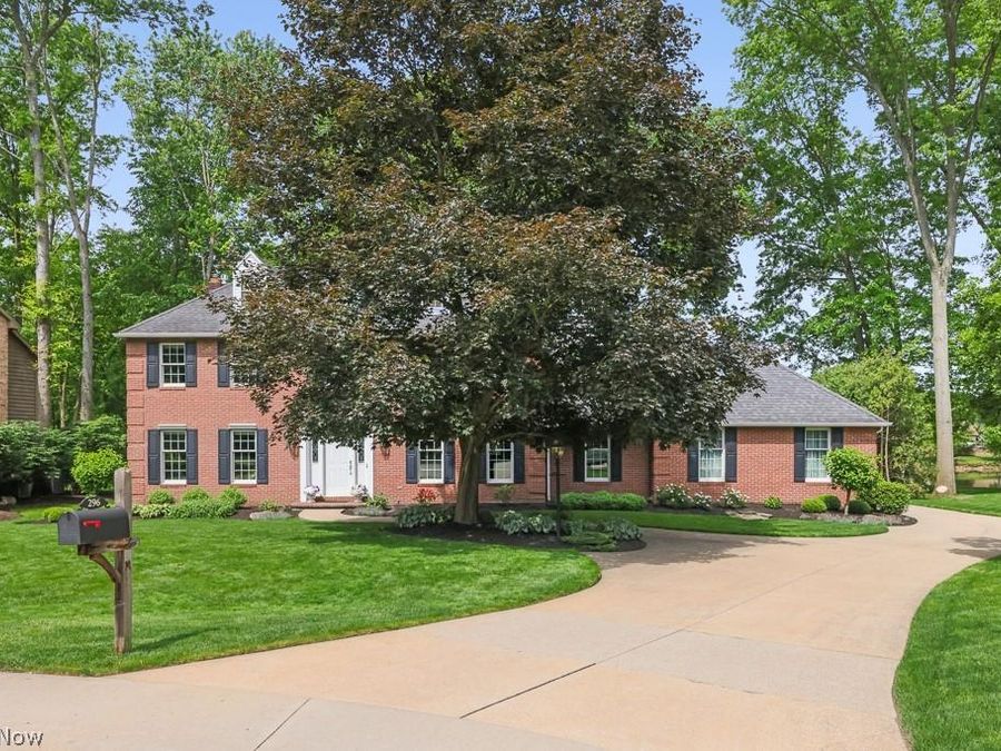 296 Brookrun Drive , Copley, OH 44321 Photo 1