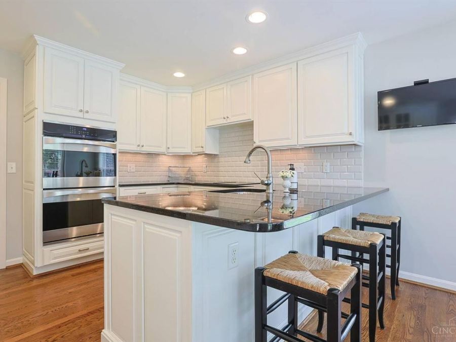 9832 Village View Court, Blue Ash, OH 45241 Photo 17