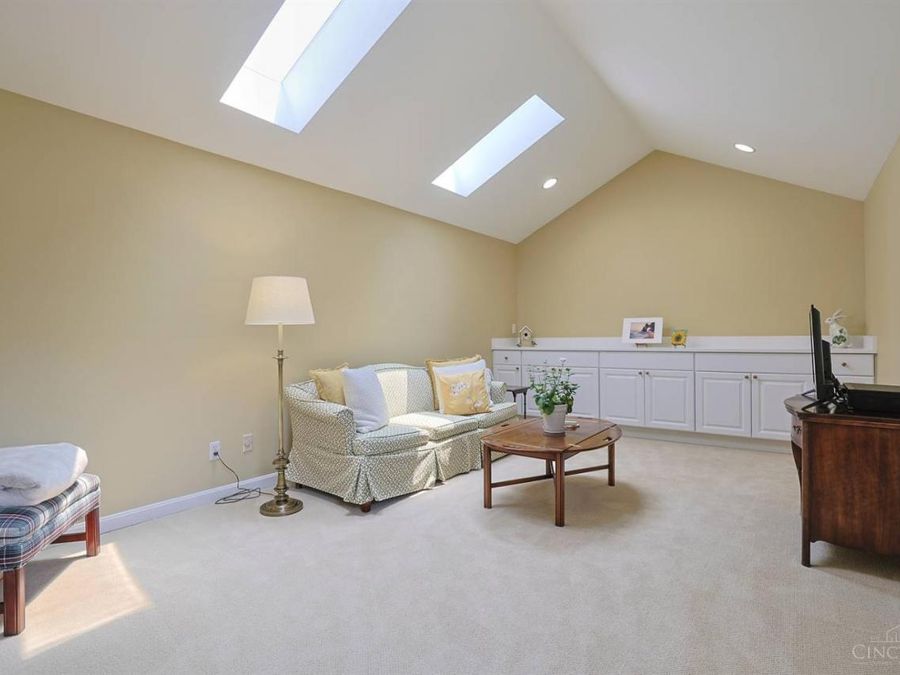 9832 Village View Court, Blue Ash, OH 45241 Photo 30