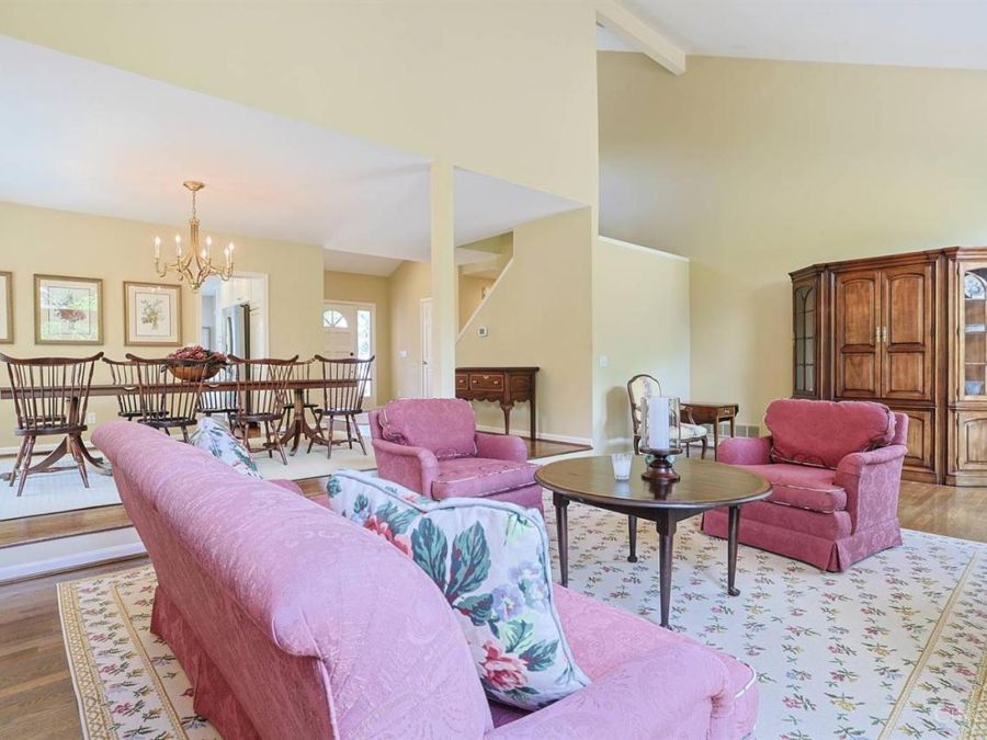 9832 Village View Court, Blue Ash, OH 45241 Photo 8