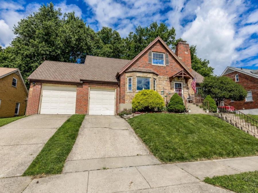3751 Wilmar Drive, Cheviot, OH 45211 Photo 2