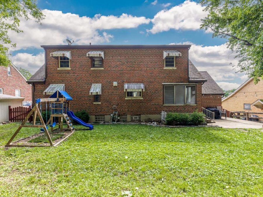 3751 Wilmar Drive, Cheviot, OH 45211 Photo 5