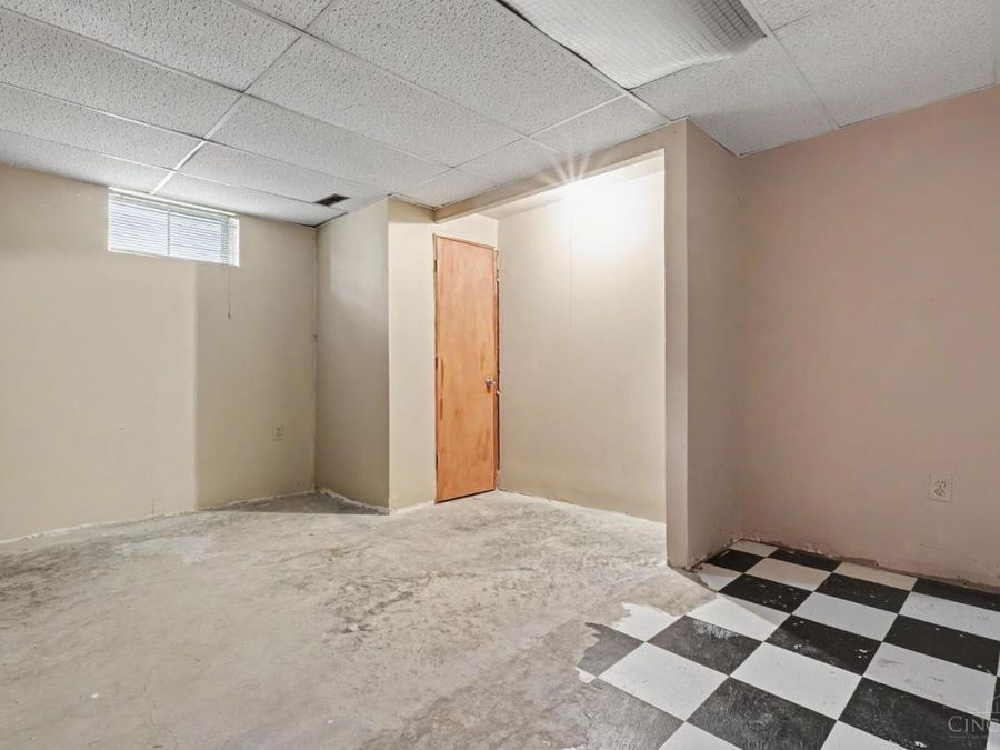 8684 Beckys Ridge Drive, Colerain Township, OH 45251 Photo 15