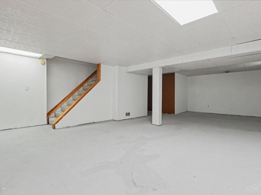 8684 Beckys Ridge Drive, Colerain Township, OH 45251 Photo 19