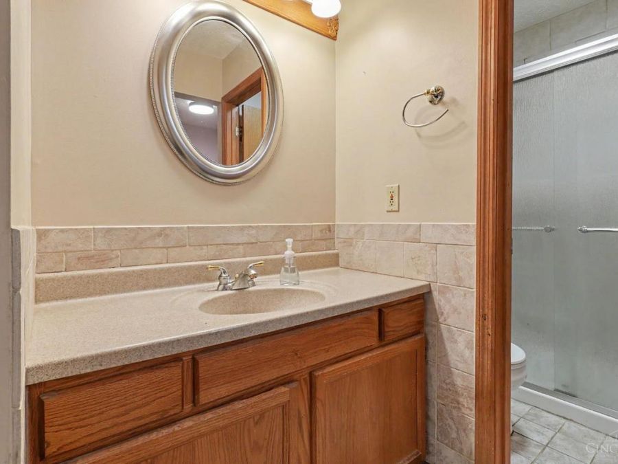 8684 Beckys Ridge Drive, Colerain Township, OH 45251 Photo 20