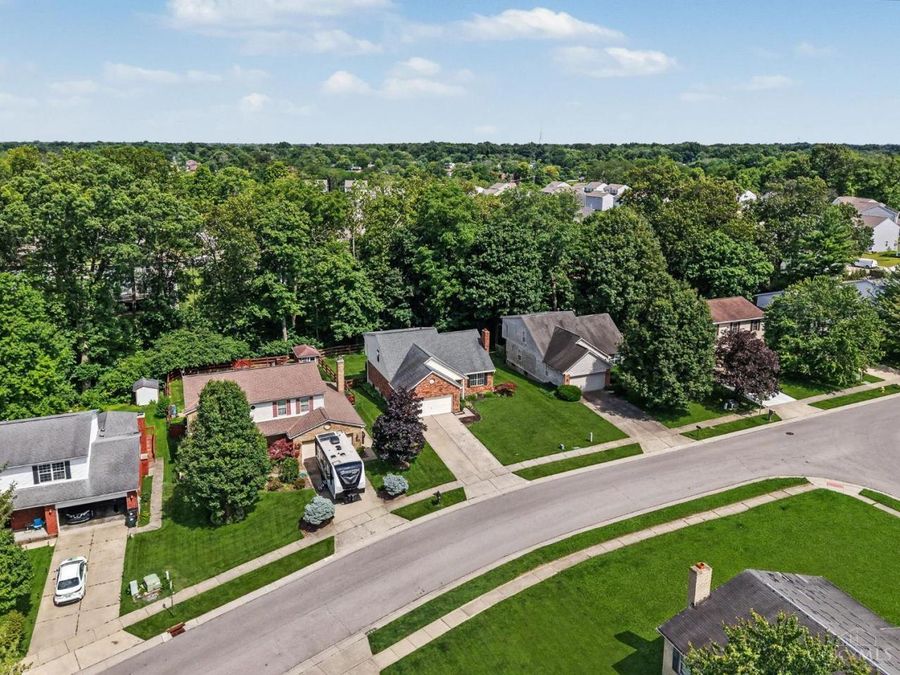 8684 Beckys Ridge Drive, Colerain Township, OH 45251 Photo 5