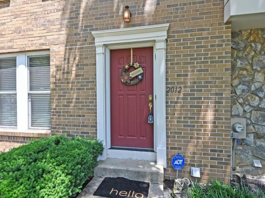 2012 Stratford Court, Unit 63, Loveland, OH 45140 Photo 2