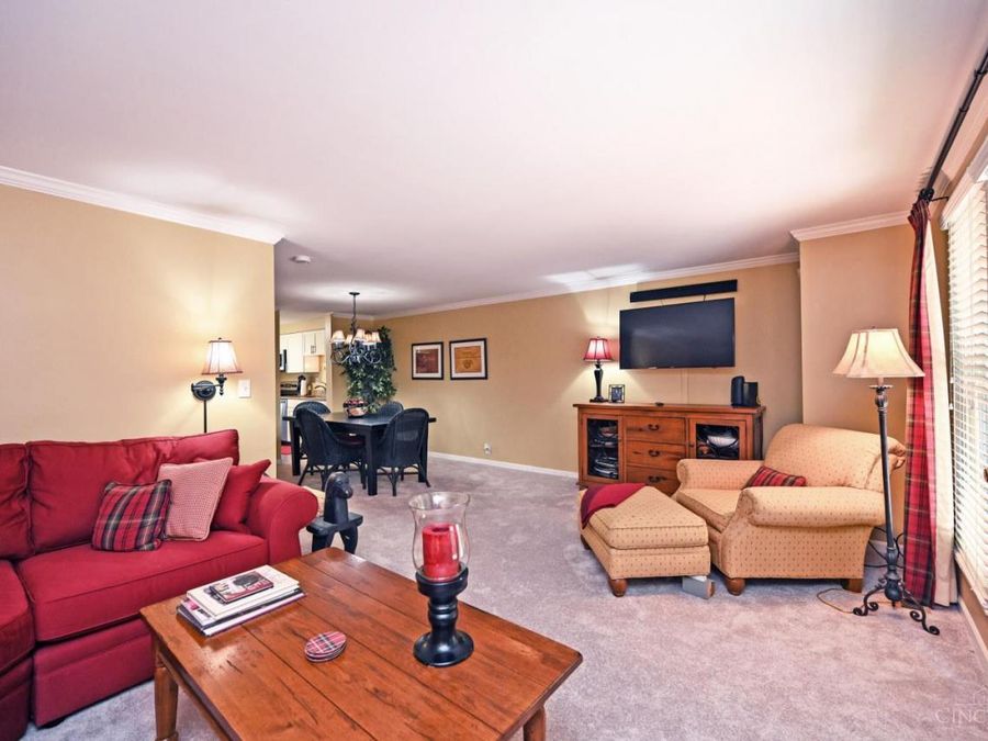 2012 Stratford Court, Unit 63, Loveland, OH 45140 Photo 7
