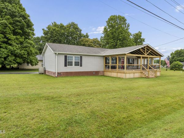 117 Lincoln Street, Unicoi, TN 37692