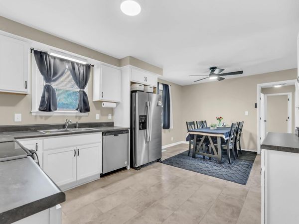 5047 Collinwood Dr , Clarksville, TN 37042