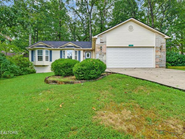 101 Ashdown Lane , Crossville, TN 38558