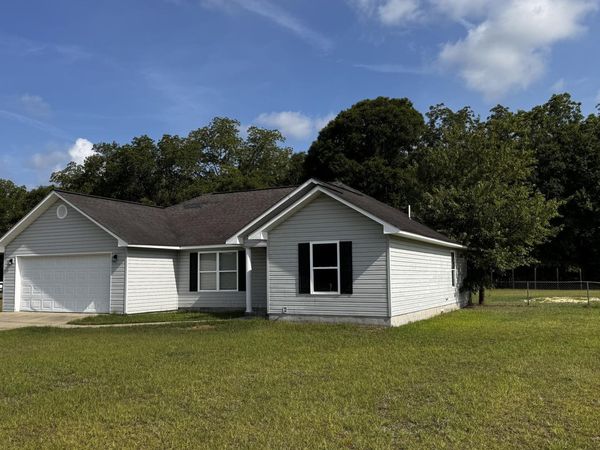 512 Antietum Road, Claxton, GA 30417