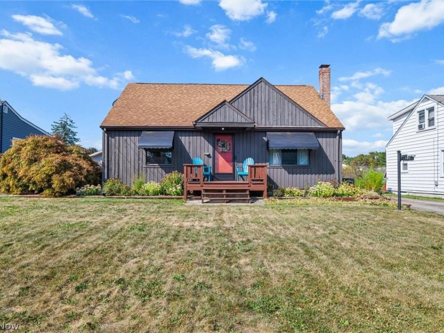 181 Renee Drive, Struthers, OH 44471 Photo 1