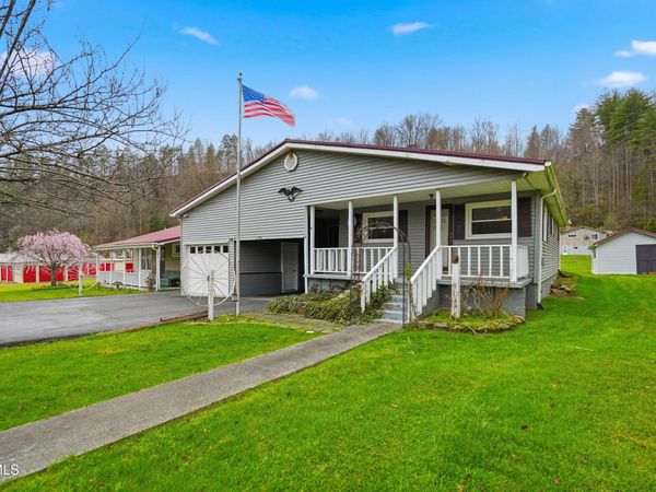 1333 Dante Road, Saint Paul, VA 24283
