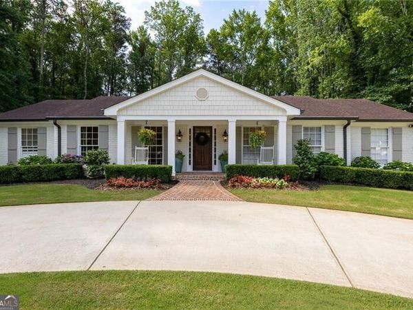 860 Hickory Drive SW, Marietta, GA 30064
