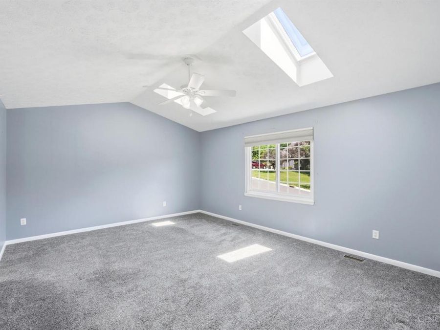 5629 Bluepine Drive, Green Township, OH 45247 Photo 12