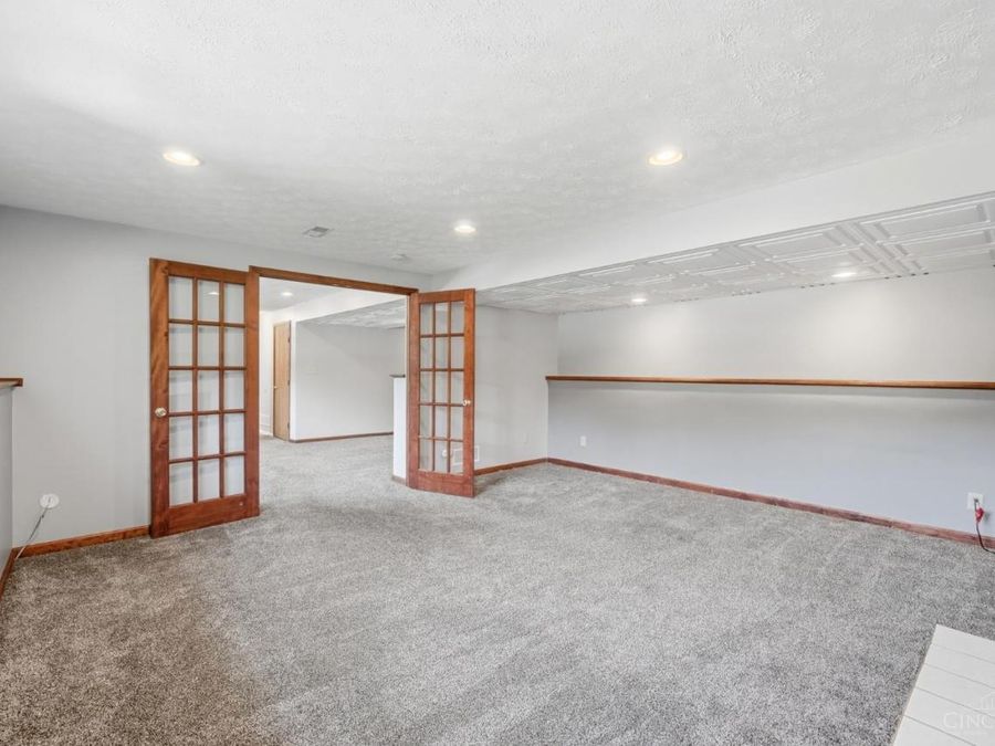 5629 Bluepine Drive, Green Township, OH 45247 Photo 29