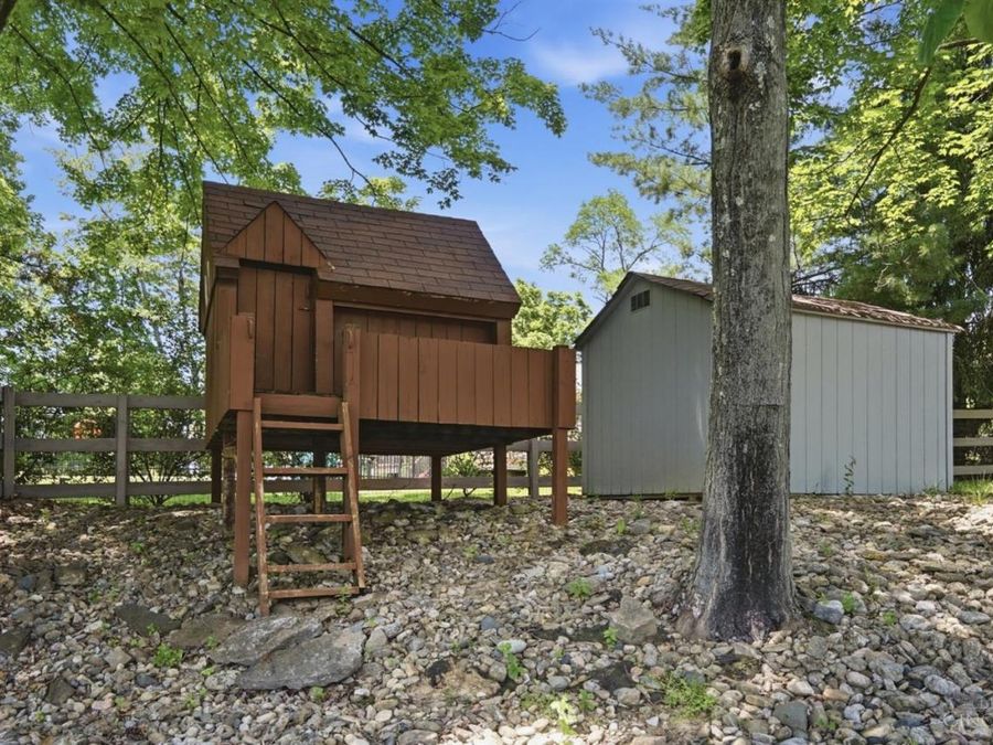 5629 Bluepine Drive, Green Township, OH 45247 Photo 49