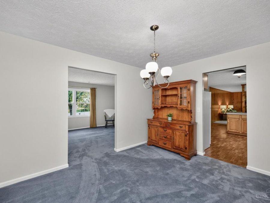 621 Glensprings Drive, Springdale, OH 45246 Photo 15