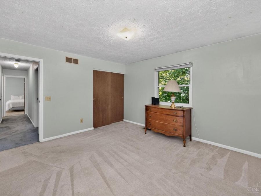 621 Glensprings Drive, Springdale, OH 45246 Photo 31