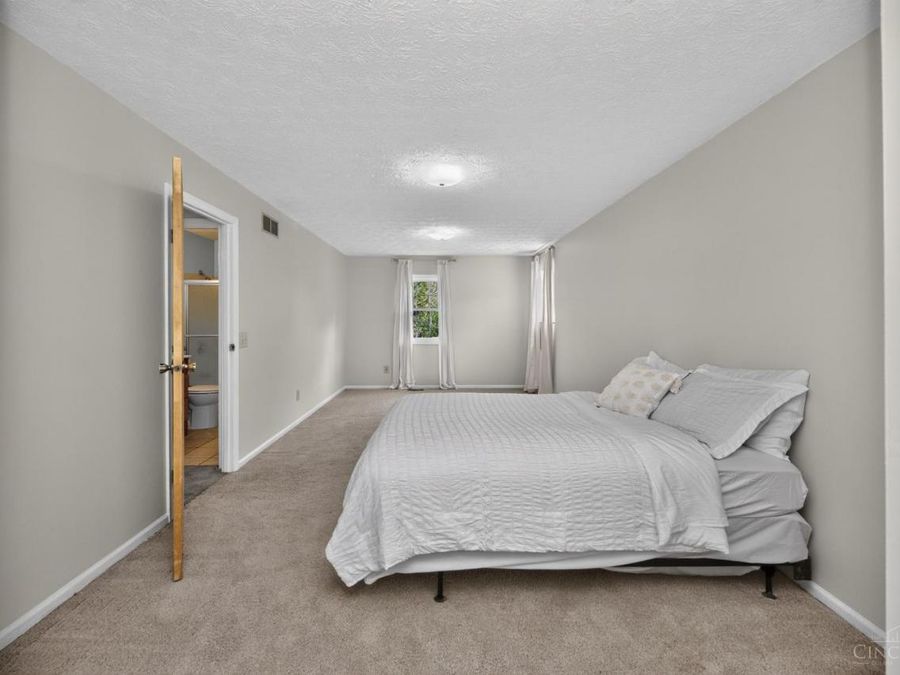621 Glensprings Drive, Springdale, OH 45246 Photo 40