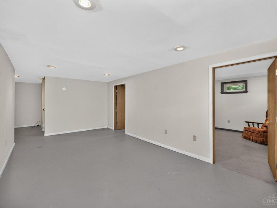 621 Glensprings Drive, Springdale, OH 45246 Photo 47
