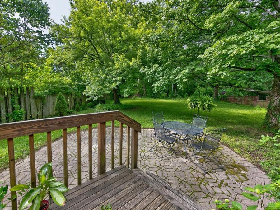 621 Glensprings Drive, Springdale, OH 45246 Photo 52