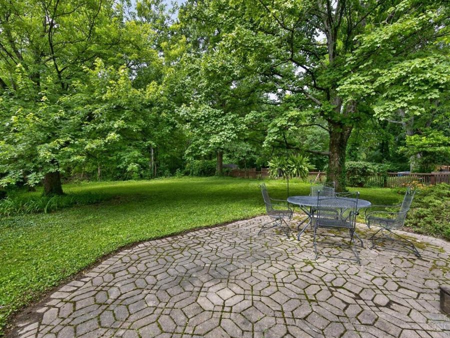 621 Glensprings Drive, Springdale, OH 45246 Photo 54