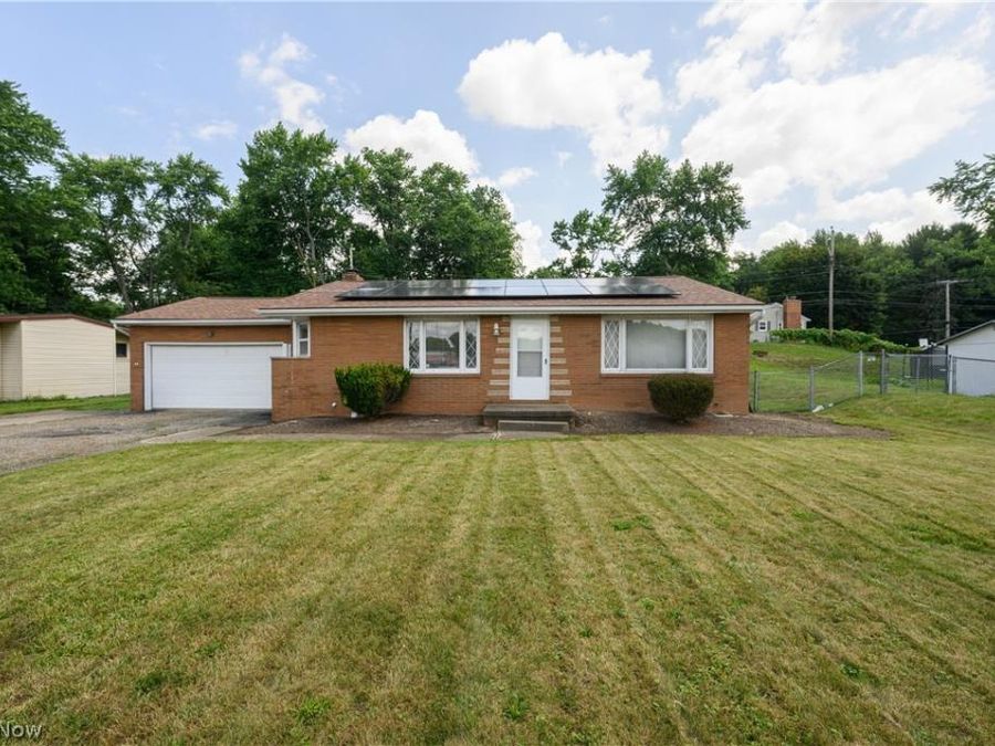 5355 Fulton Drive NW, Canton, OH 44718 Photo 1
