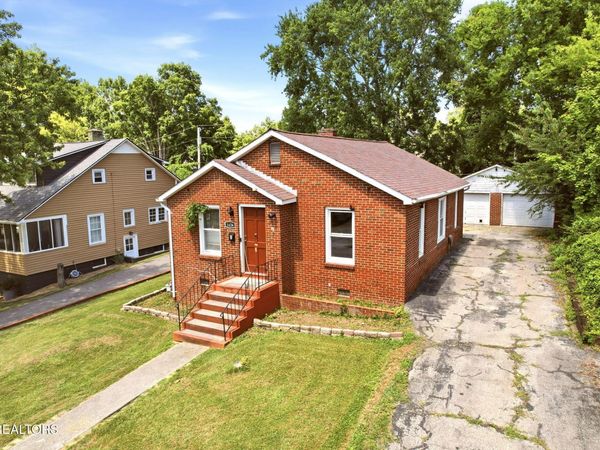 1426 Remsen St, Alcoa, TN 37701