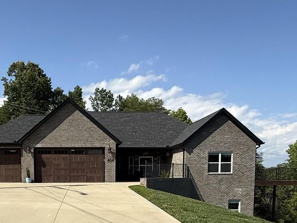 454 Lake Vista Drive, Baneberry, TN 37890