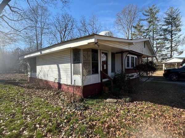 150 Emmett Stone Ln , Normandy, TN 37360
