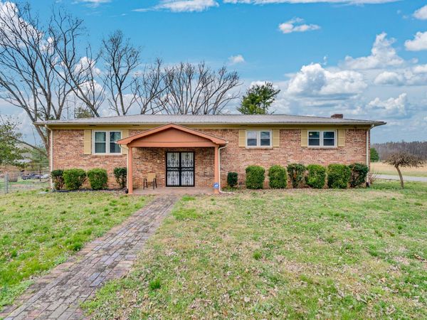501 Scenic Ln , Cookeville, TN 38506