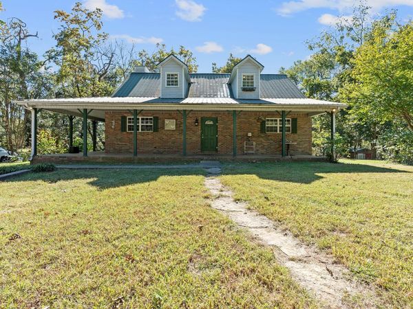 59 Grays Ln , Fayetteville, TN 37334