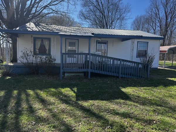 455 Eagle Factory Rd , Lawrenceburg, TN 38464