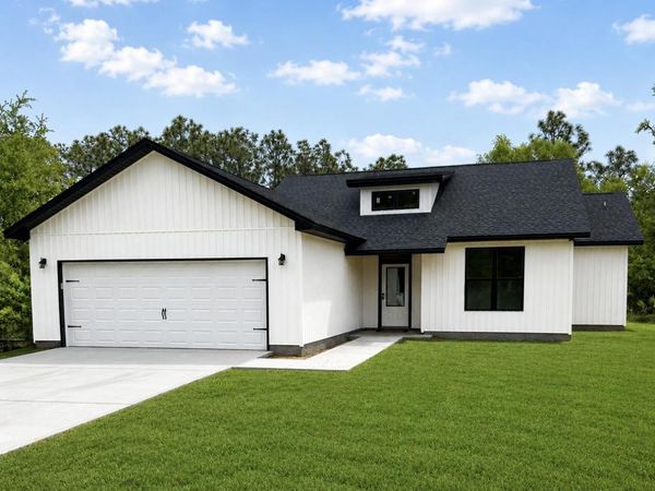 76 E Michaelangelo Road, DeFuniak Springs, FL 32433