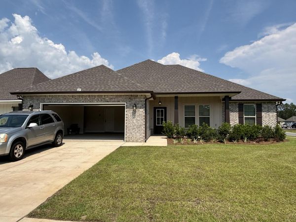 27 Chirp Lane, Freeport, FL 32439