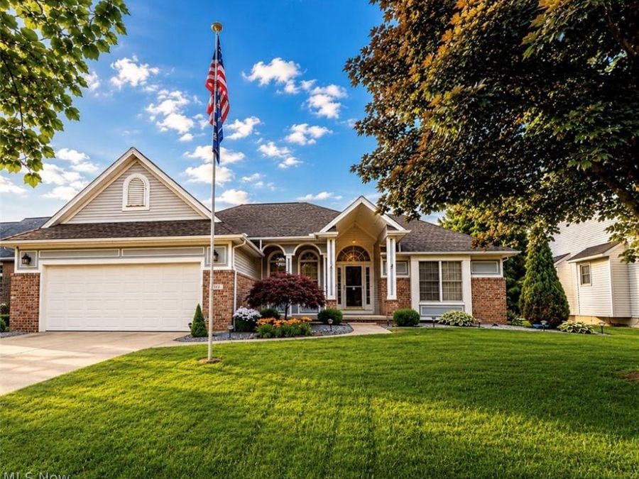 113 Barrington Court , Elyria, OH 44035 Photo 1