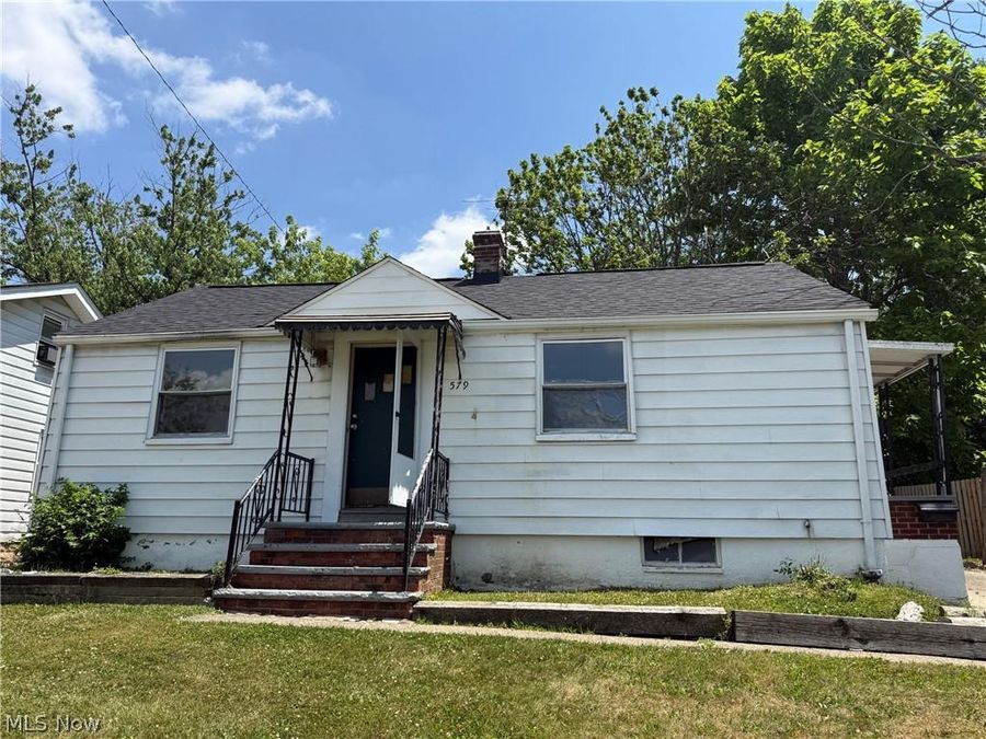 579 Helper Drive , Bedford, OH 44146 Photo 1