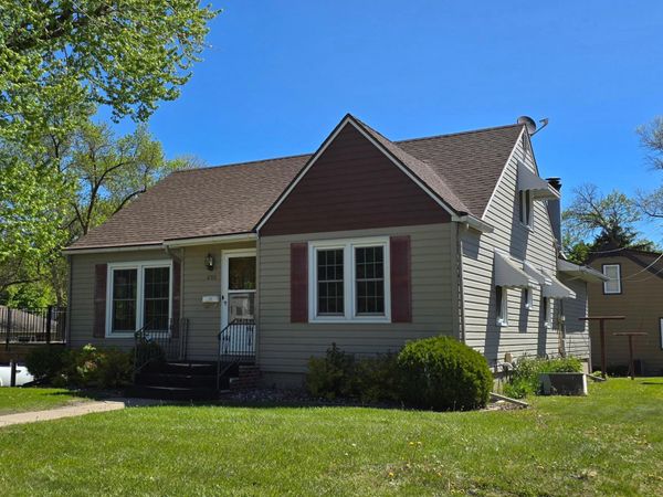 918 Clausen Avenue , Albert Lea, MN 56007