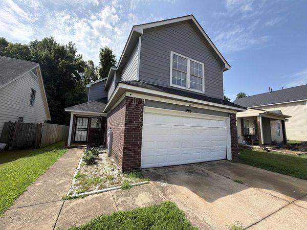 4827 ROYAL RUN DR, Memphis, TN 38128