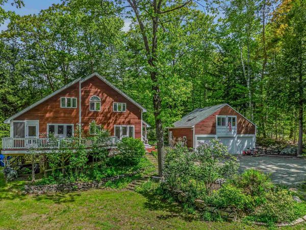 34 Sunrise Circle, Plymouth, NH 03264