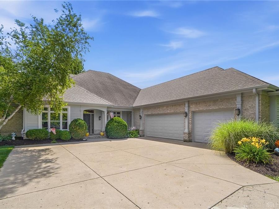 1360 Courtyard Place, Centerville, OH 45458 Photo 1