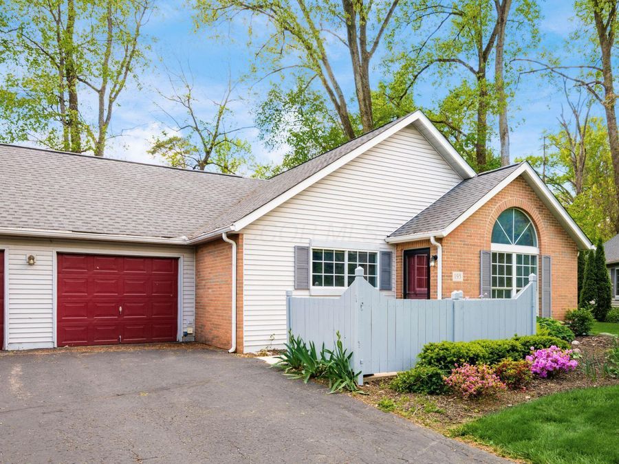 195 Timbers Drive , Columbus, OH 43230 Photo 1