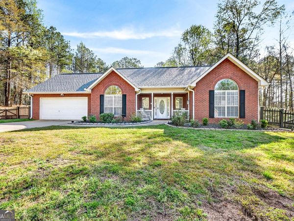 331 Patrick Circle, Jenkinsburg, GA 30234