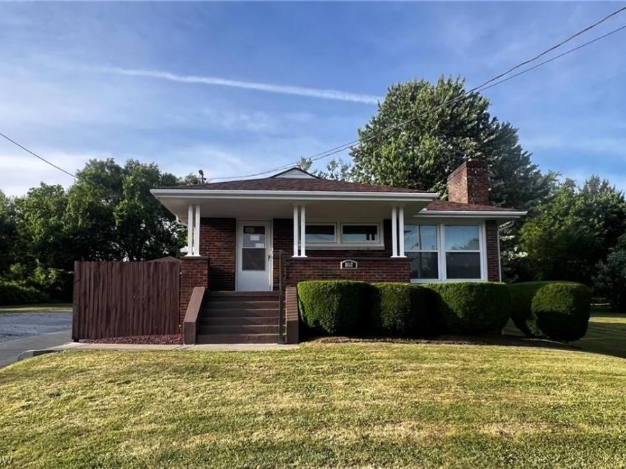 8157 Warren Sharon , Masury, OH 44438 Photo 1