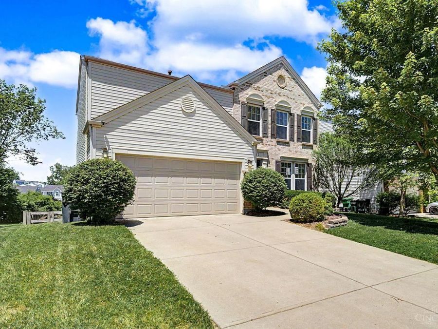 5741 Sawyers Mill Drive, Middletown, OH 45042 Photo 2